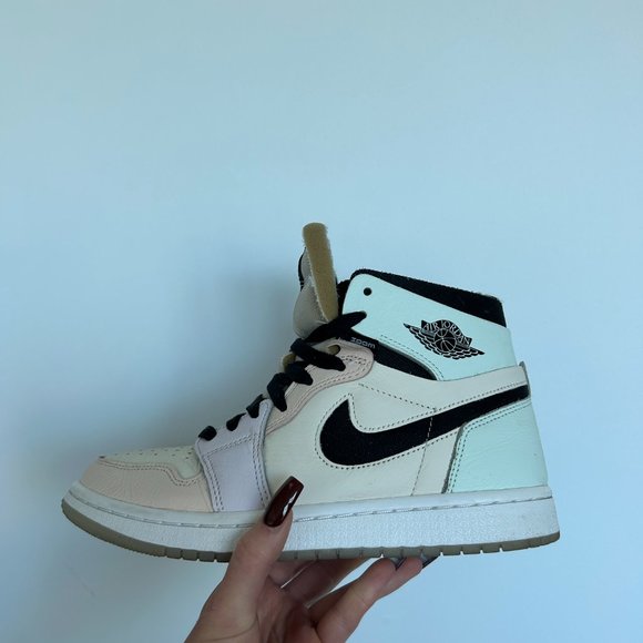 Womens Air Jordan 1 Zoom 'Easter' - Picture 3 of 3